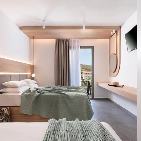 Appart hôtel Asteras Sarti