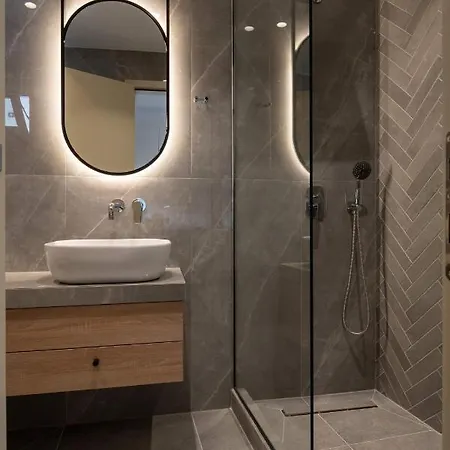 Asteras Lejlighedshotel Sarti