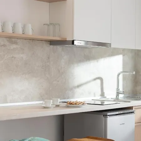 Asteras Lejlighedshotel 2*